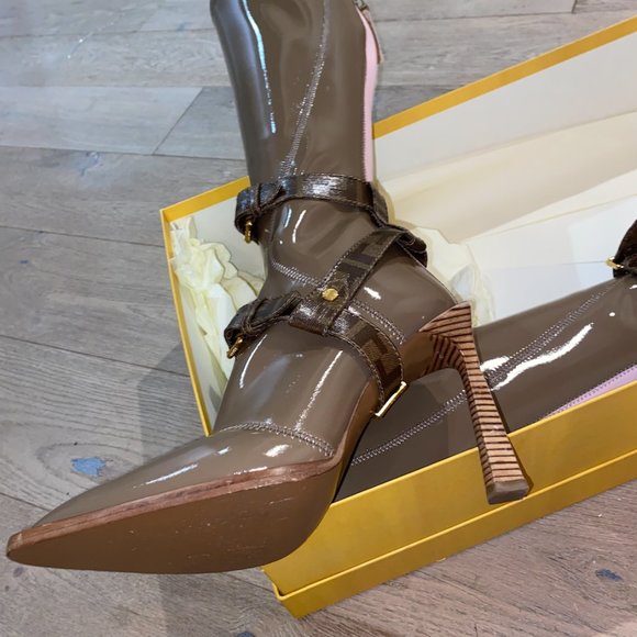 Fendi Boots Size 39 Women - Picture 5 of 6
